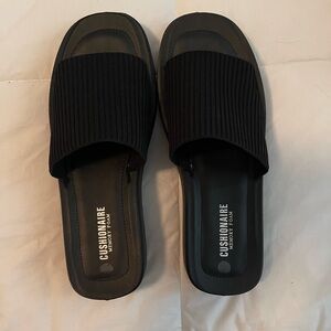 Women’s Size 10 sandals